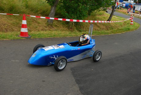 205, v akci